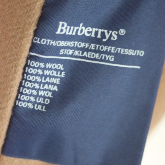 ❌SOLD❌Burberrys' Trenchcoat Lining Size44 - Picture 6 of 8